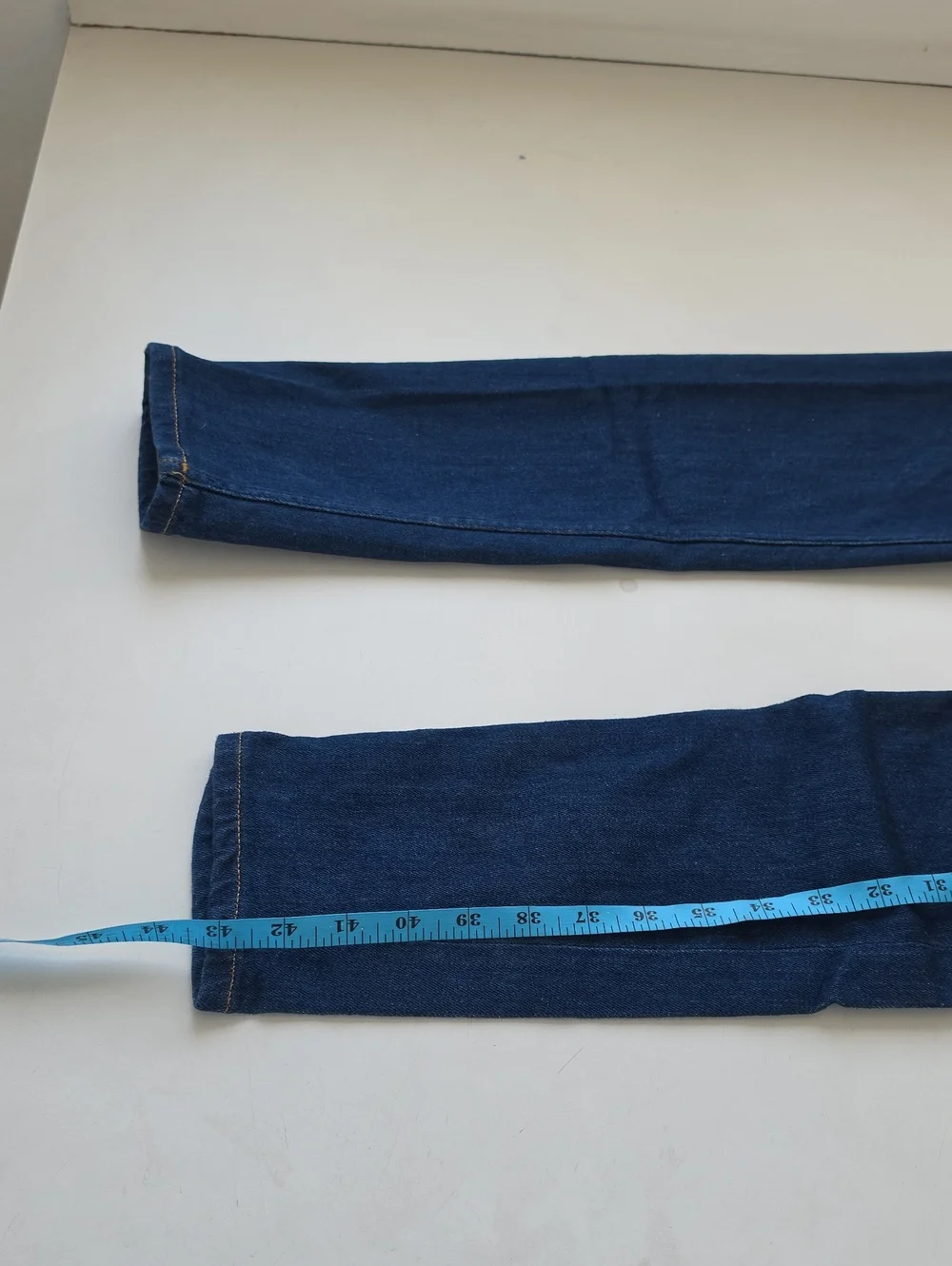 Won Hundred, dark blue, slim or straight-fit denim jeans